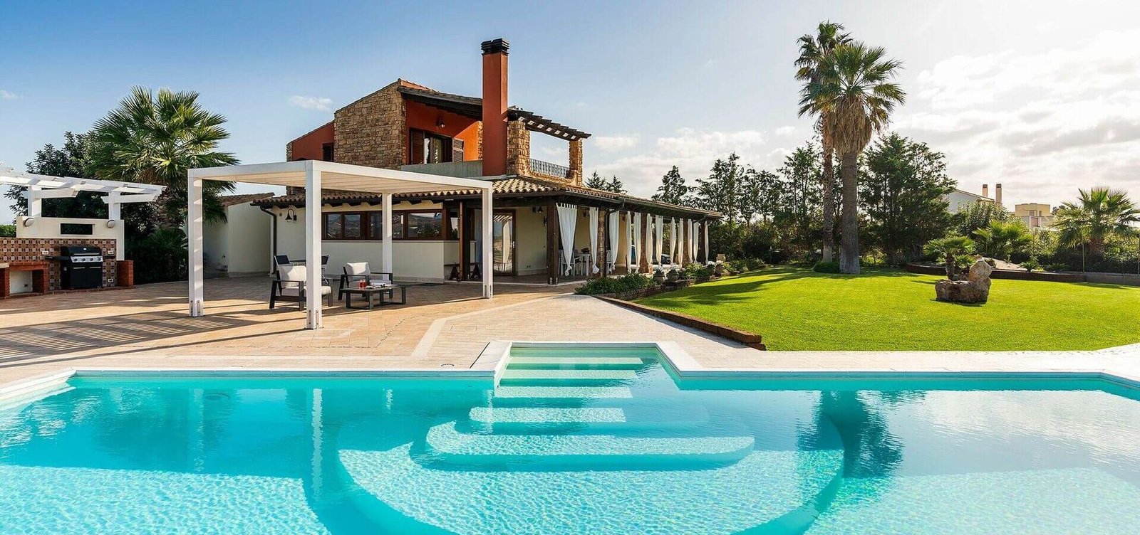 Luxury beachfront villa in ECR Chennai with swimming pool